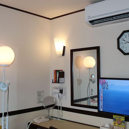 Toyoko Inn Kobe Sannomiya-Eki Higashi Εξωτερικό φωτογραφία
