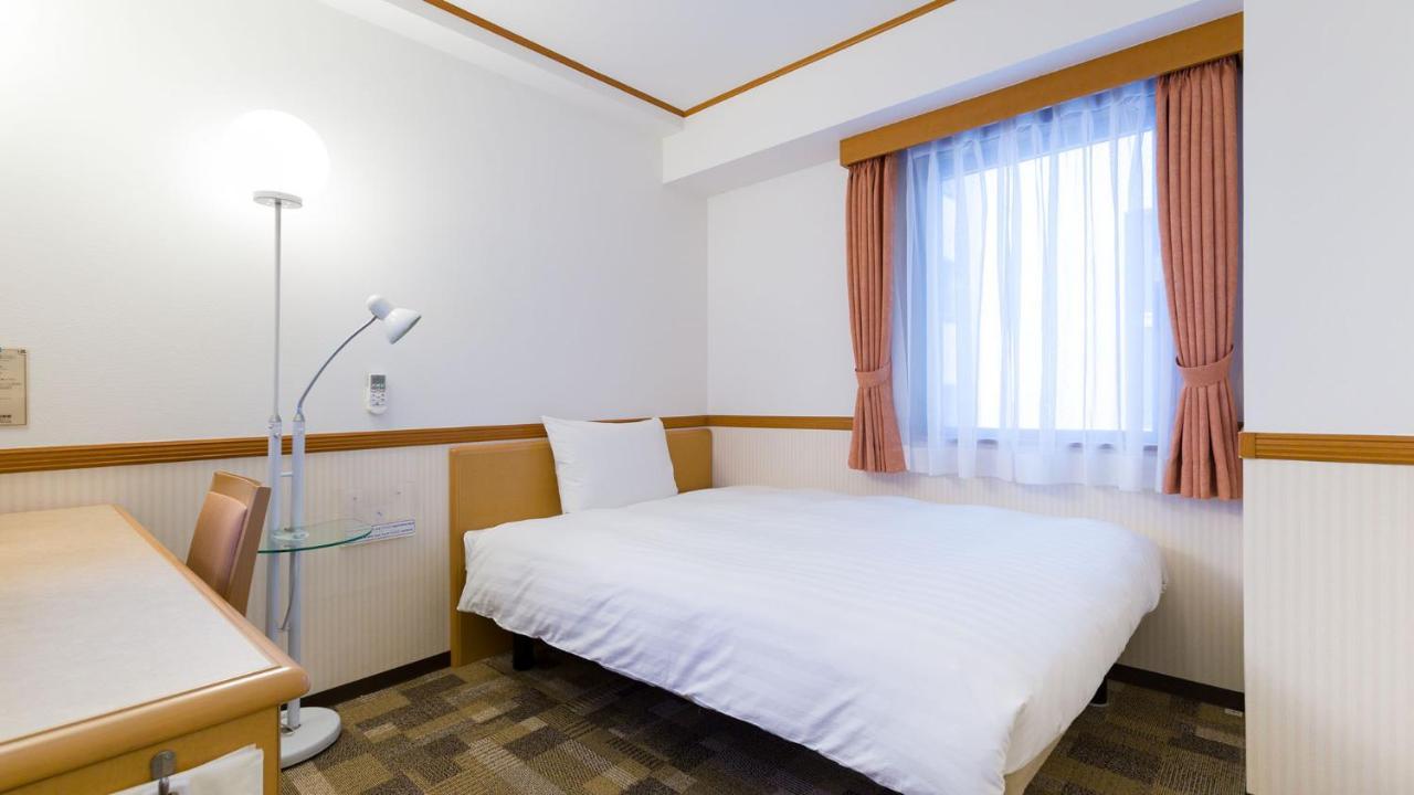 Toyoko Inn Kobe Sannomiya-Eki Higashi Εξωτερικό φωτογραφία