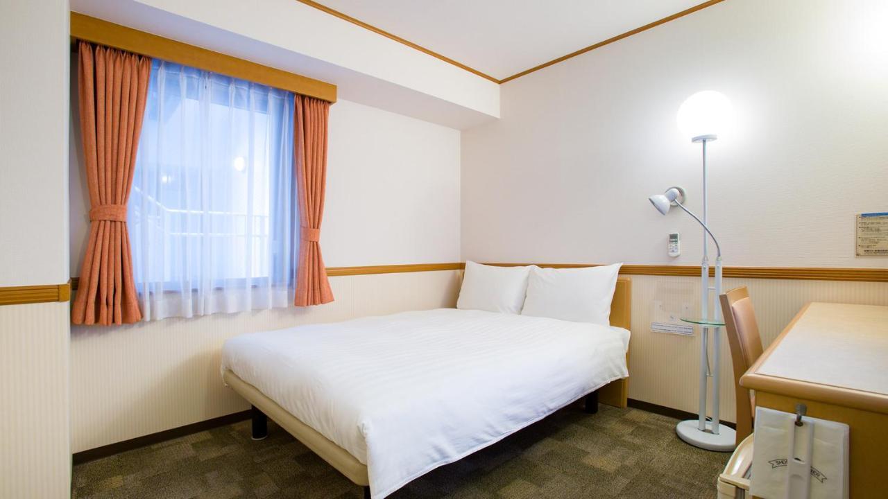 Toyoko Inn Kobe Sannomiya-Eki Higashi Εξωτερικό φωτογραφία
