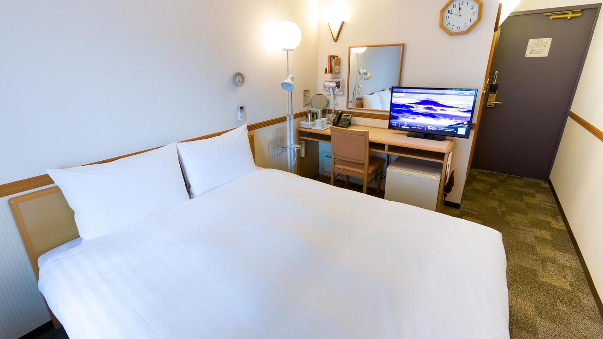 Toyoko Inn Kobe Sannomiya-Eki Higashi Δωμάτιο φωτογραφία