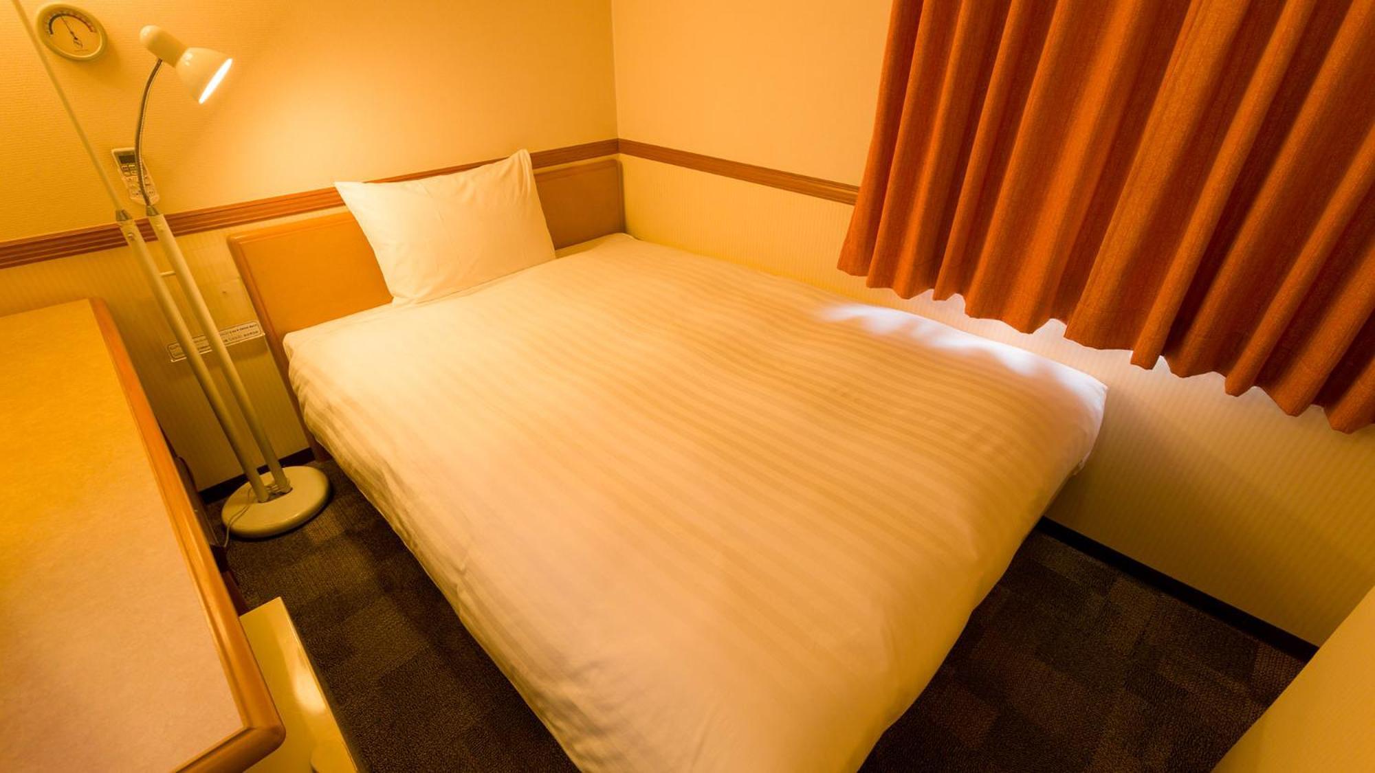 Toyoko Inn Kobe Sannomiya-Eki Higashi Δωμάτιο φωτογραφία