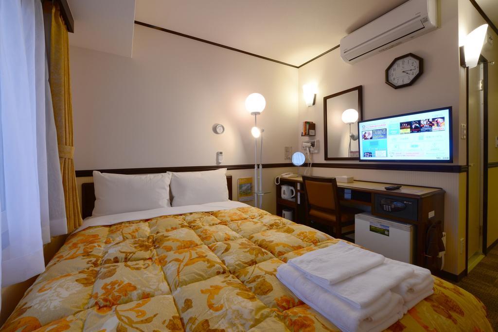 Toyoko Inn Kobe Sannomiya-Eki Higashi Εξωτερικό φωτογραφία