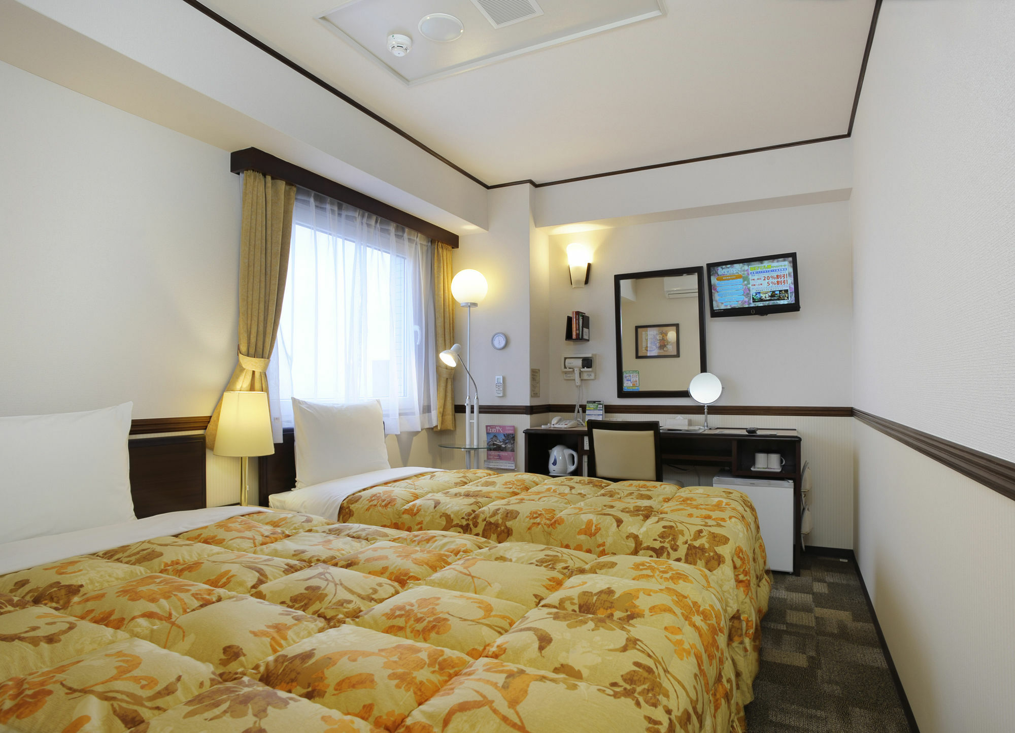 Toyoko Inn Kobe Sannomiya-Eki Higashi Εξωτερικό φωτογραφία