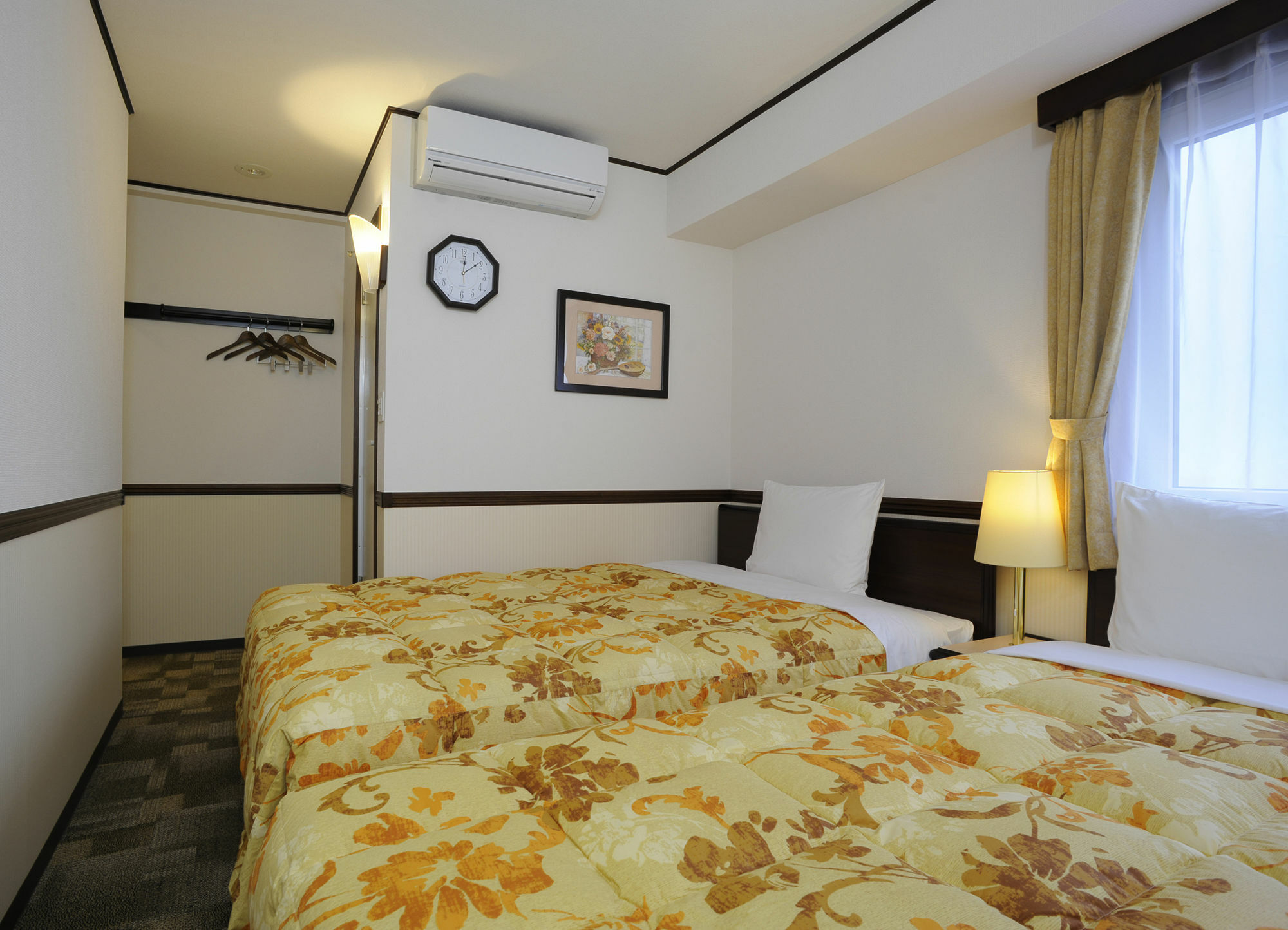 Toyoko Inn Kobe Sannomiya-Eki Higashi Εξωτερικό φωτογραφία